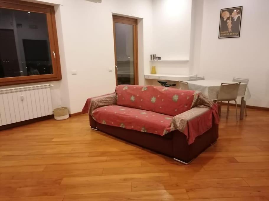 Apartment Re Di *