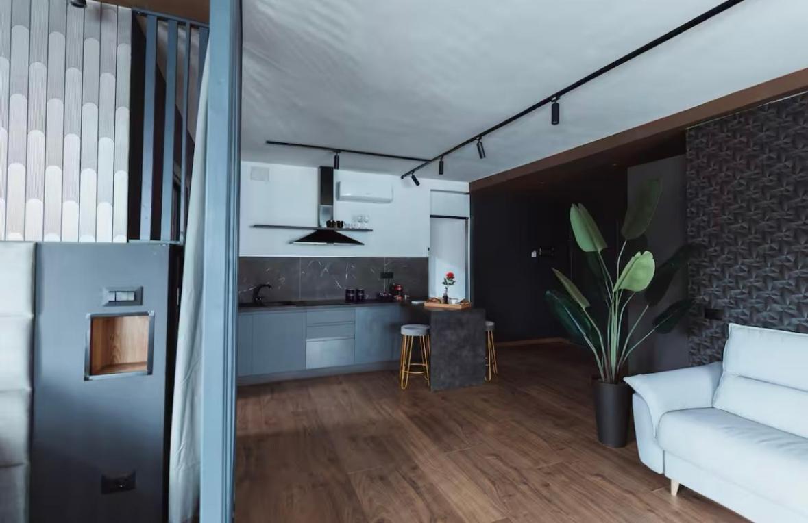 Apartment Re Di Rom